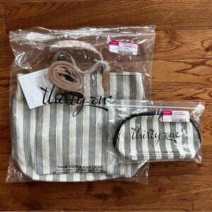 Thirtyone NWT Window shopper tote and matching halfmoon pouch
